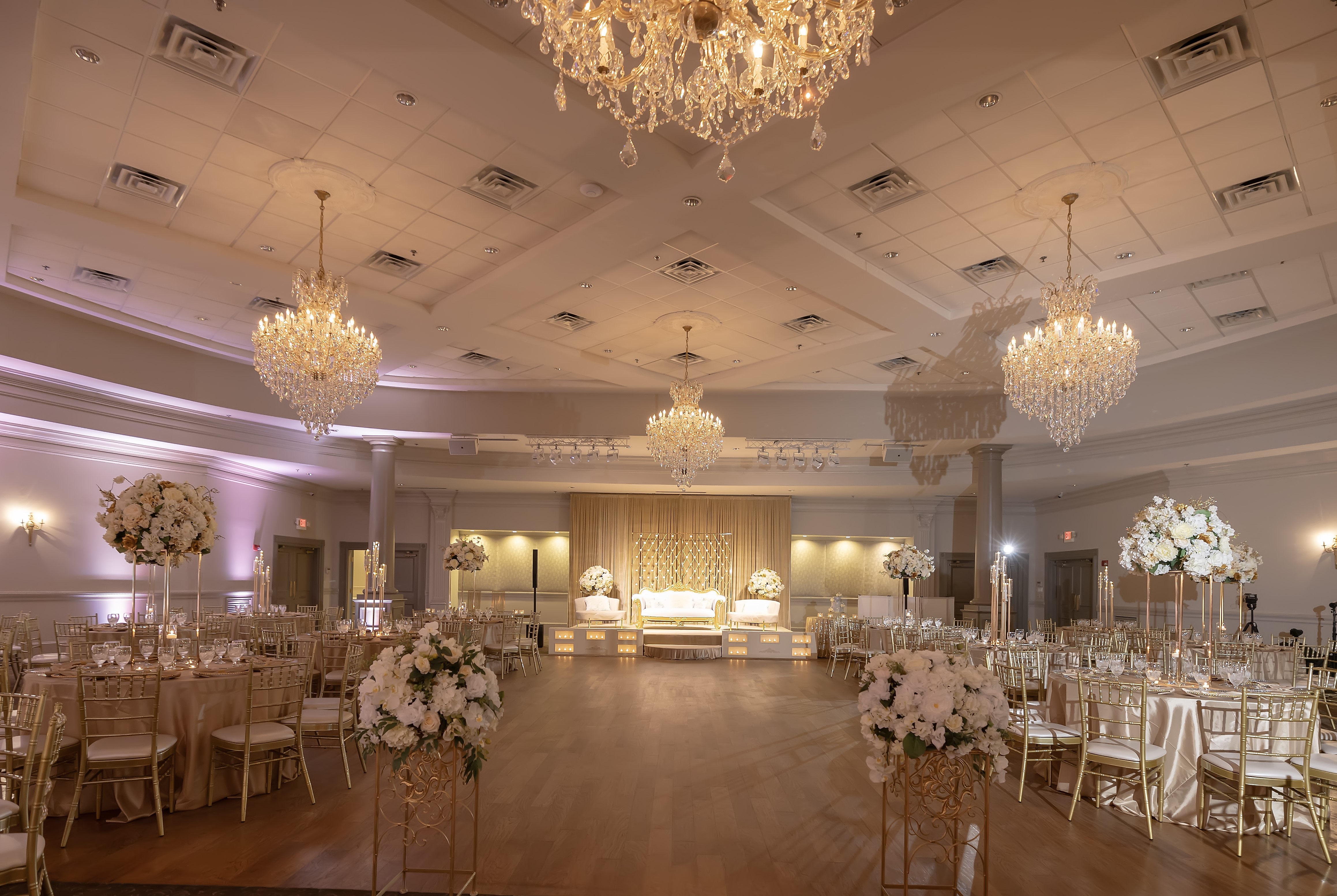 December Wedding Venues in Atlanta: Why You Should Book Now