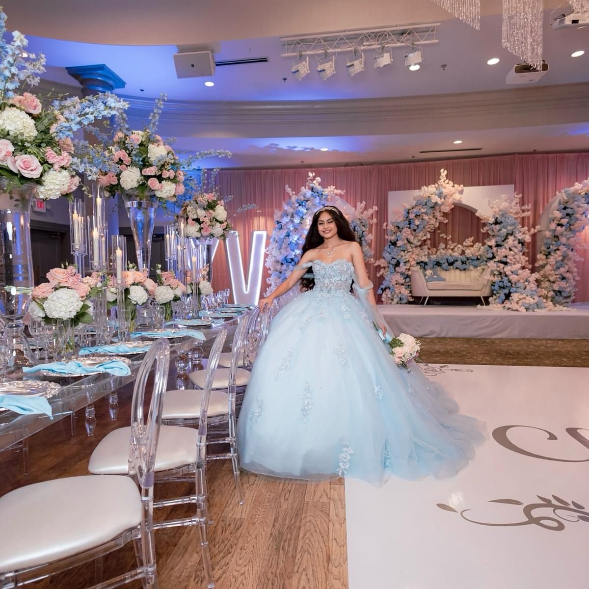 Quinceañera ballroom seating setup in Atlanta