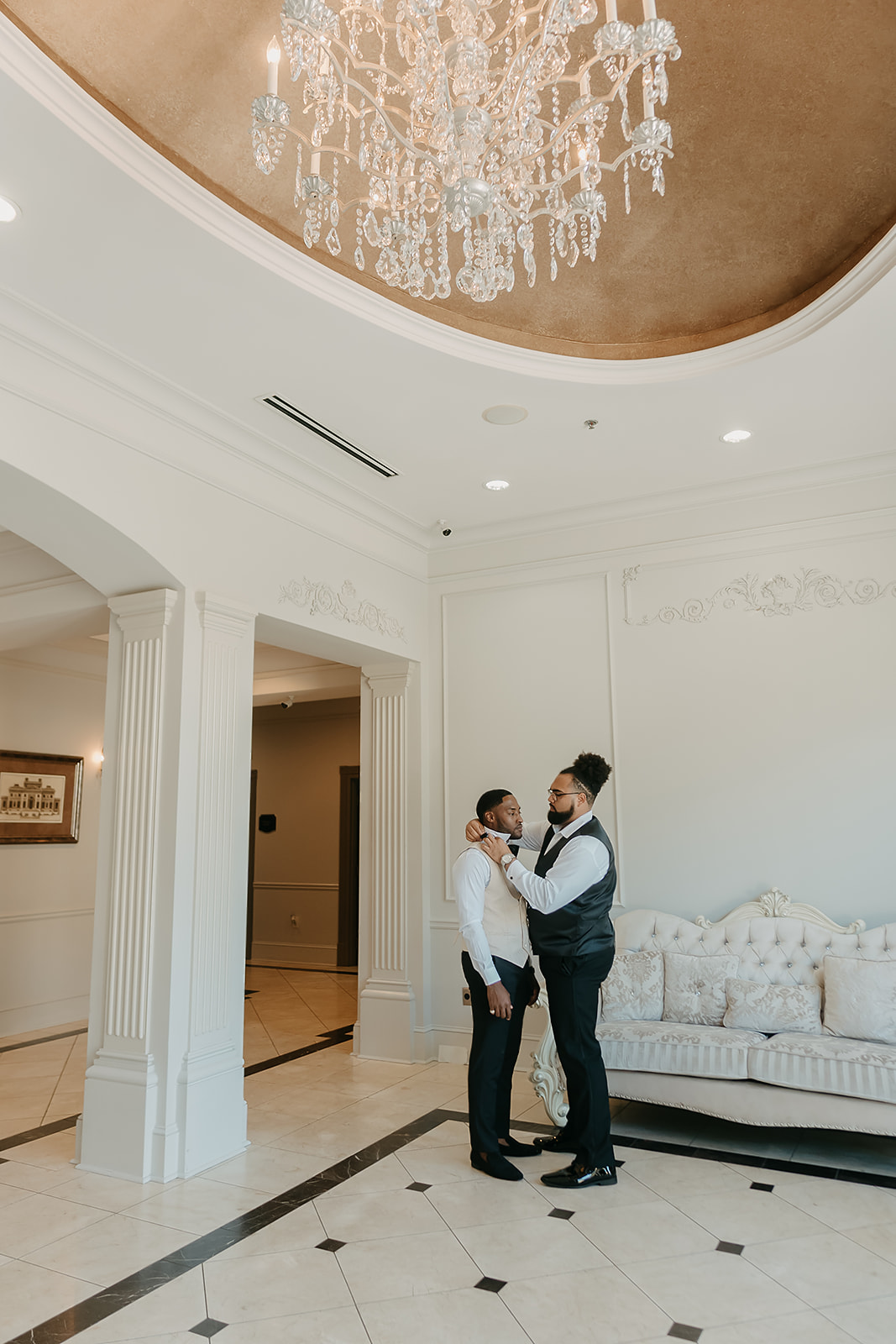 spring-hall-grooms-lounge-atlanta-wedding-venue.jpg